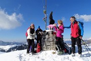 56 Alla Madonnina dei Canti (1563 m)
